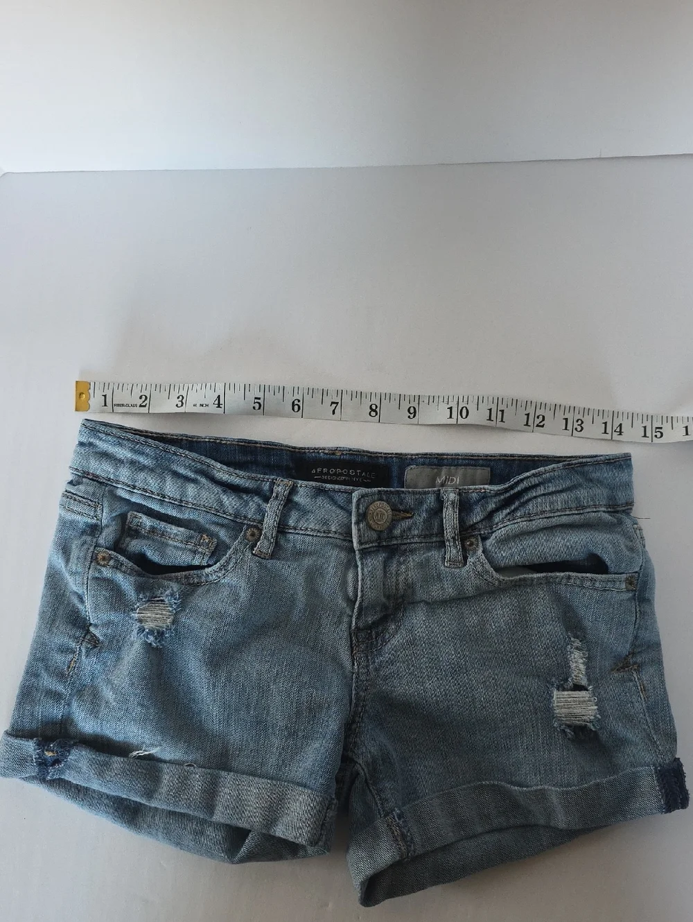 AEROPOSTALE Size (0) MIDI PETITE DENIM SHORTS - Picture 6 of 14